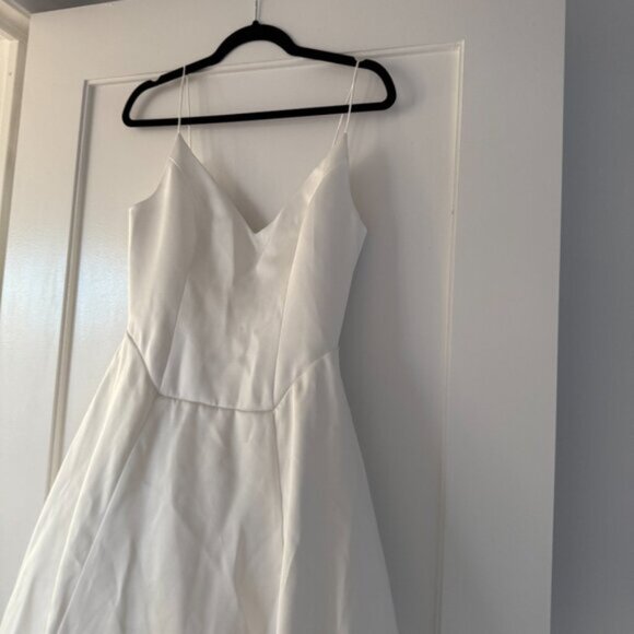 NWT Reformation Icelynn Satin Maxi Dress In Ivory Plunge Neck Full Length Skirt - Picture 5 of 11